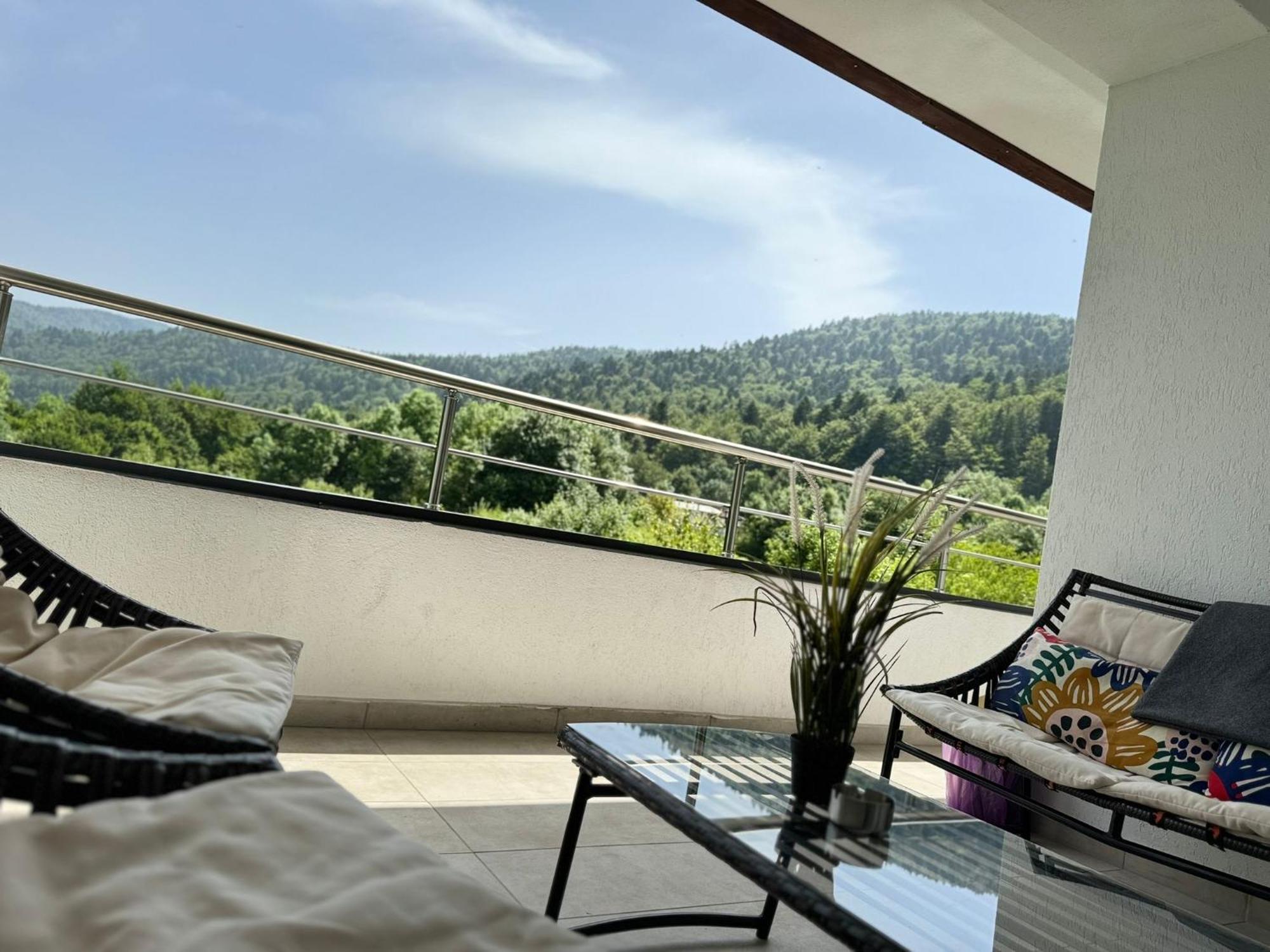 Апартаменты Relax View Ap With Private Parking Синая Экстерьер фото